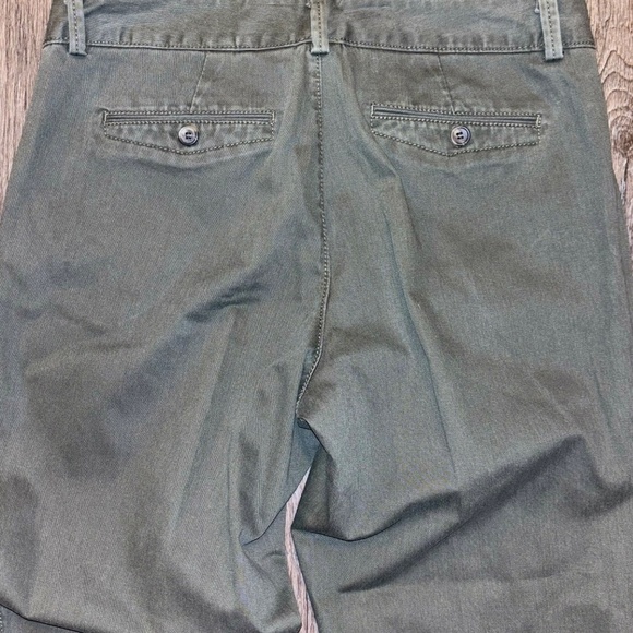 Dockers size 8 olive green pants - Picture 7 of 7